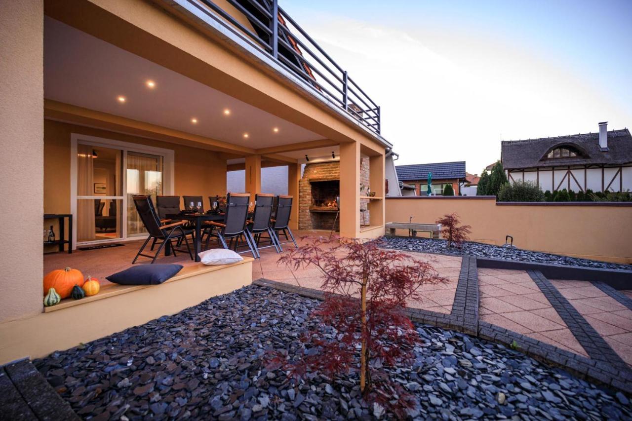 Villa Aljmaš 외부 사진